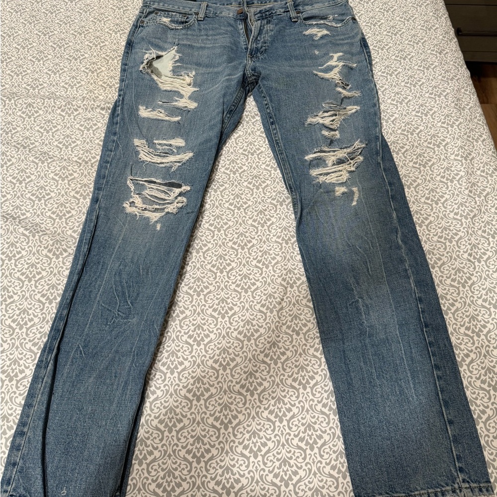 Hollister Men's Relaxed Distressed Denim Jeans